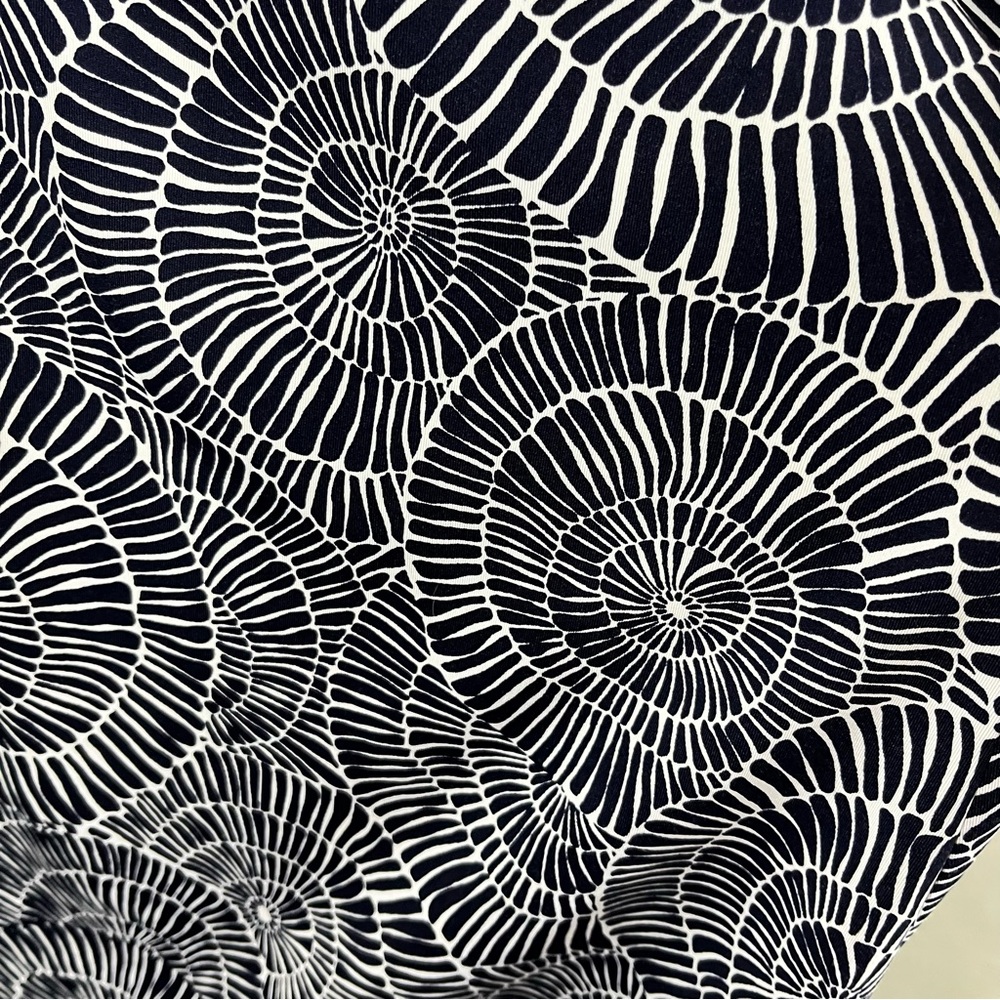 Robert Louis Black and White Midi Sundress Swirl Pattern Button Front - Picture 4 of 6